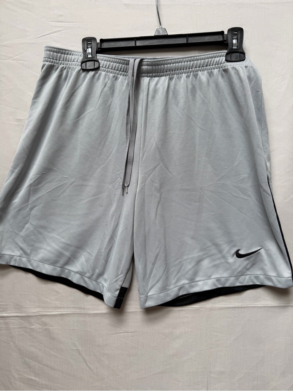 Nike Men’s Light Gray Athletic Shorts with Black Swoosh